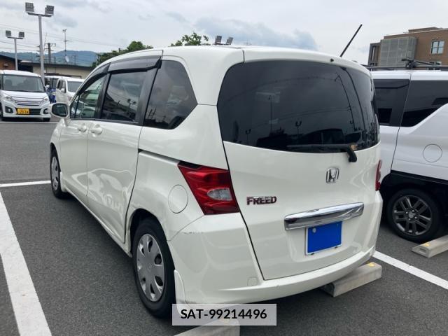 Honda FREED 2009-10 7868951-1