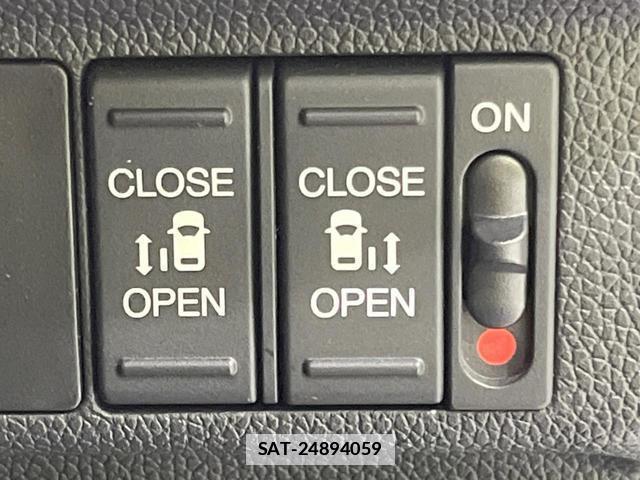 Honda FREED 2017-07 7869040-2