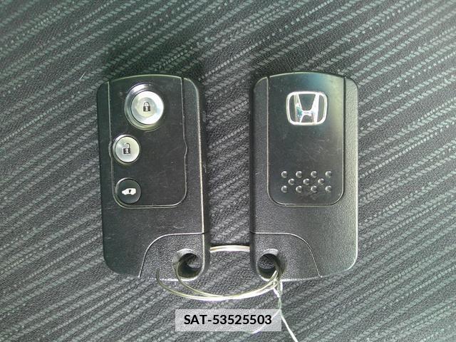 Honda FREED 2014-03 7870417-13