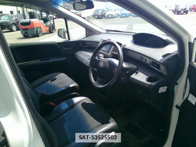 Honda FREED 2014-03 7870417-14