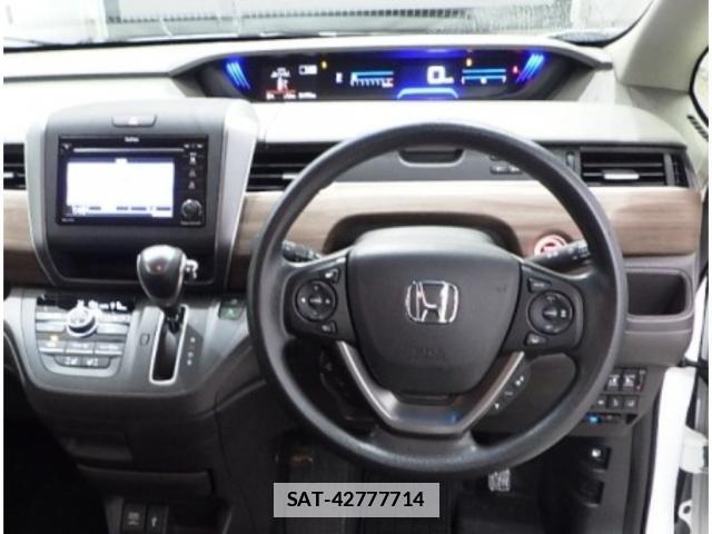Honda FREED 2022-11 7870563-2