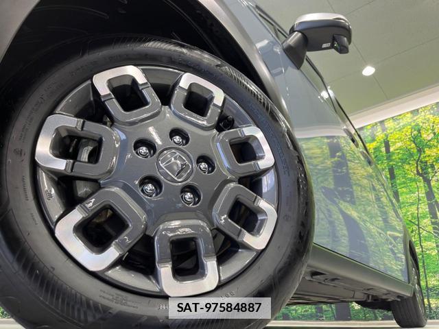 Honda FREED 2025-03 7872189-12