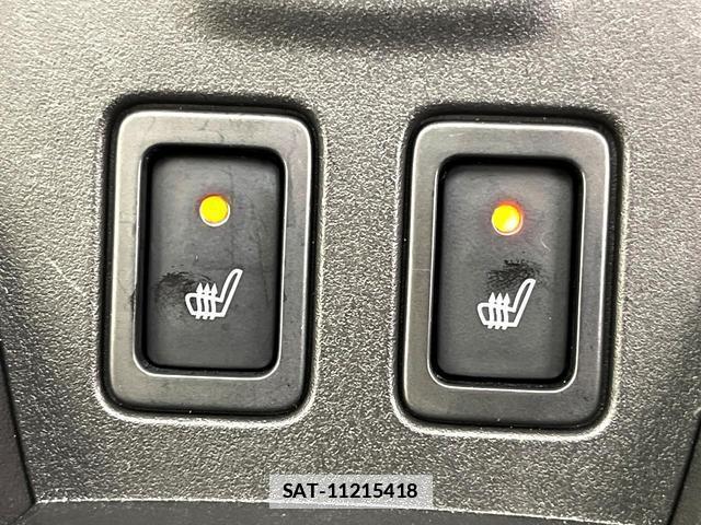 Suzuki Fronx 2025-03 7871640-6