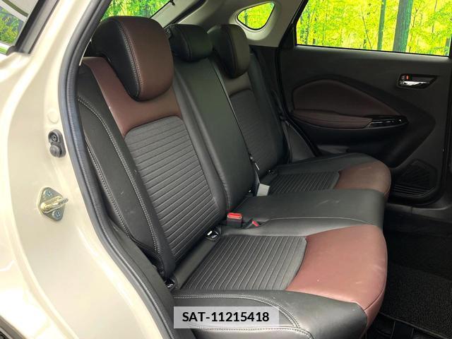 Suzuki Fronx 2025-03 7871640-8