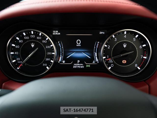 Maserati GHIBLI 2023-08 7870382-12
