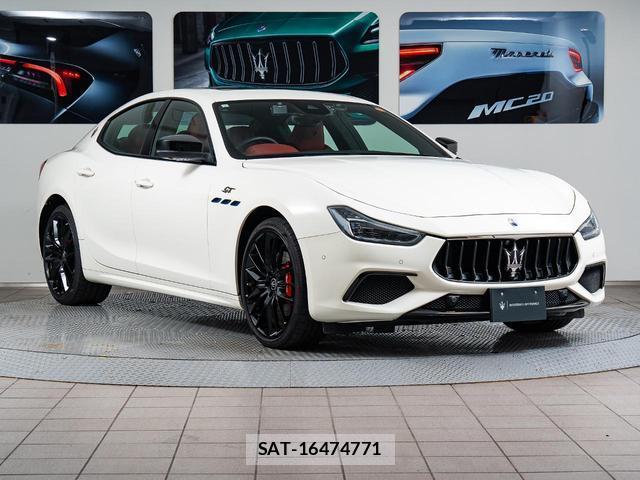 Maserati GHIBLI 2023-08 7870382-14