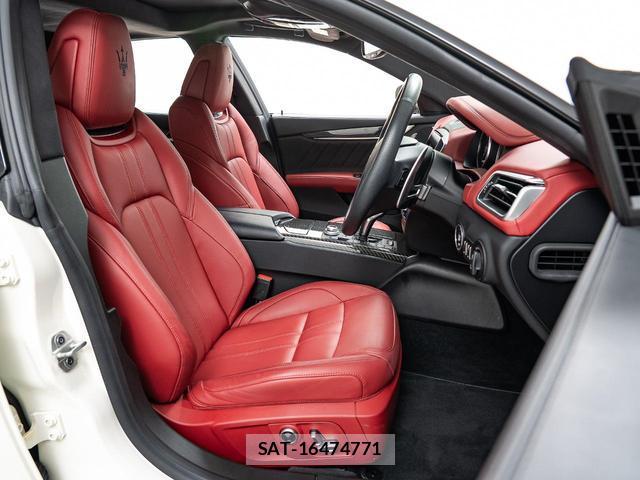 Maserati GHIBLI 2023-08 7870382-7