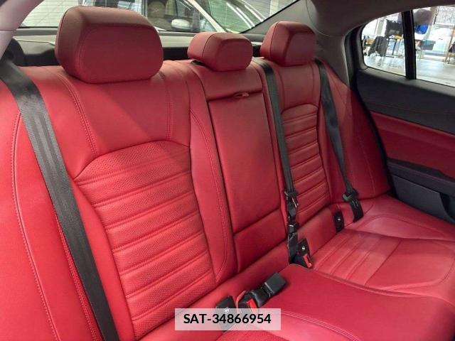 ALFA ROMEO Giulia 2021-06 7871996-4