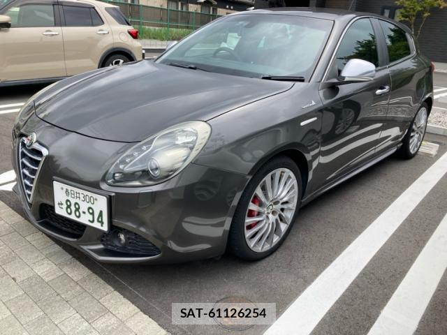 ALFA ROMEO GIULIETTA 2013-03 7870855-2