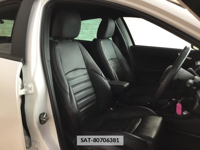 ALFA ROMEO GIULIETTA 2021-06 7872387-9