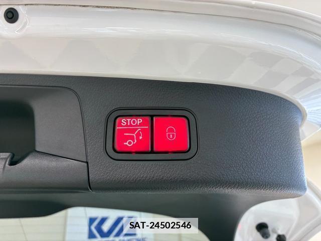 Mercedes Benz GLA-CLASS 2024-04 7866804-18