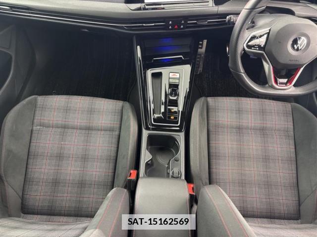 VolksWagen GOLF GTI 2022-10 7872174-4