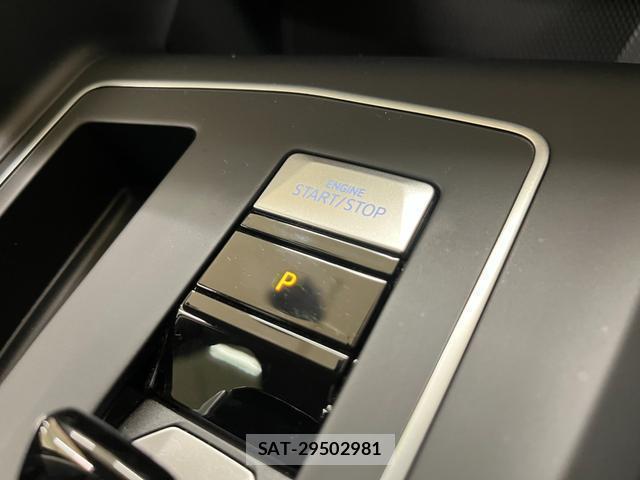 VolksWagen GOLF 2023-10 7871491-14