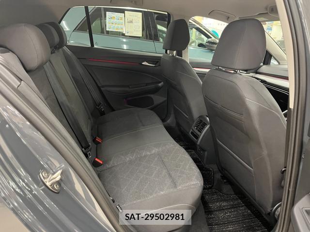VolksWagen GOLF 2023-10 7871491-4