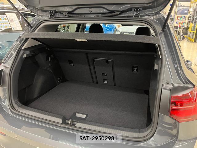 VolksWagen GOLF 2023-10 7871491-5