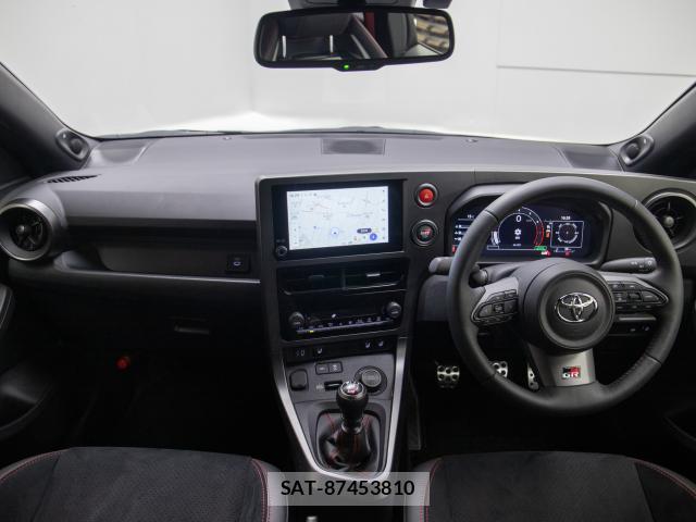 Toyota Gr Yaris 2025-10 7872213-2