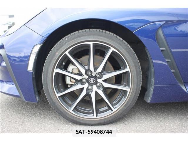 Toyota GR86 2022-03 7870917-18