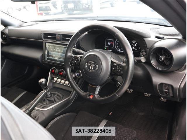 Toyota GR86 2024-07 7871379-1