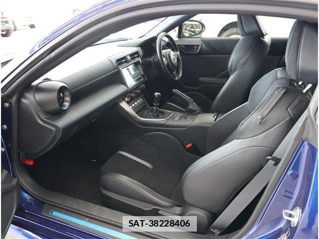 Toyota GR86 2024-07 7871379-14