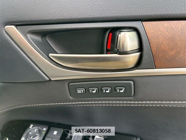 Lexus GS 2017-04 7871473-19