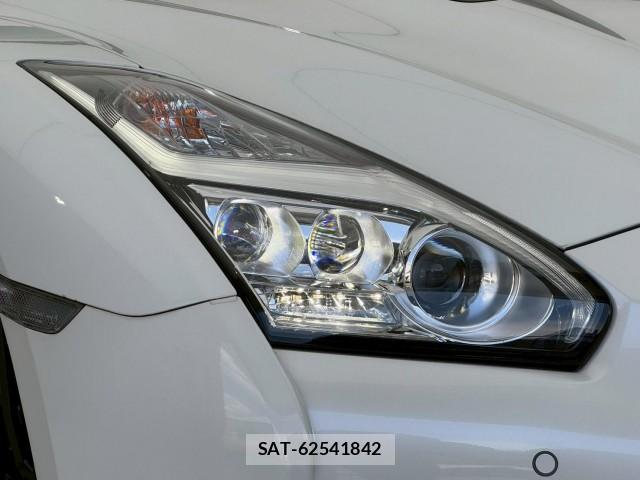 Nissan GT-R 2019-08 7871312-12