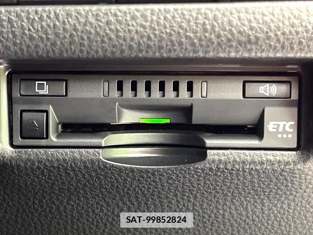 Toyota HARRIER HYBRID 2022-09 7868244-6