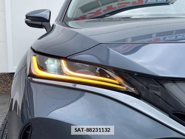 Toyota HARRIER HYBRID 2021-09 7868256-13