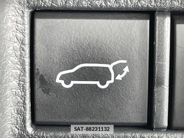 Toyota HARRIER HYBRID 2021-09 7868256-5