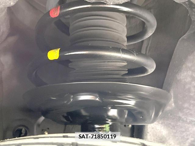 Toyota HARRIER 2021-06 7868214-18