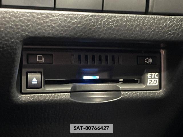Toyota HARRIER 2021-04 7868292-7