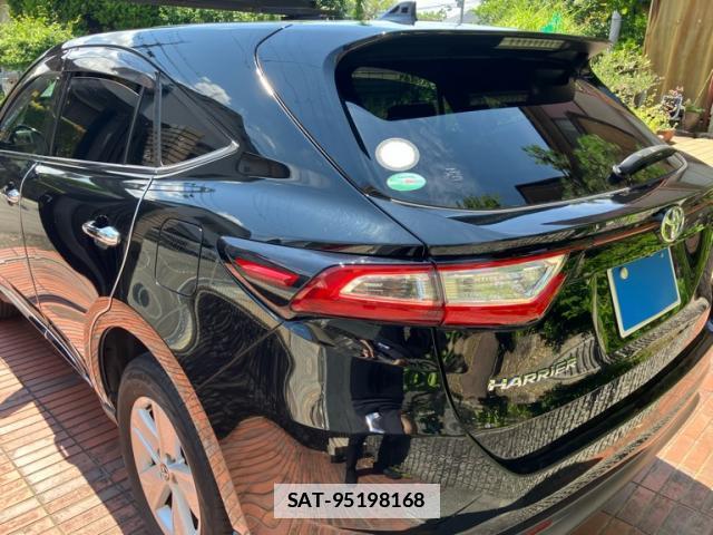 Toyota HARRIER 2018-02 7868551-1