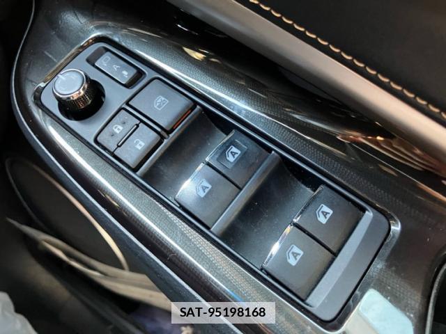 Toyota HARRIER 2018-02 7868551-19