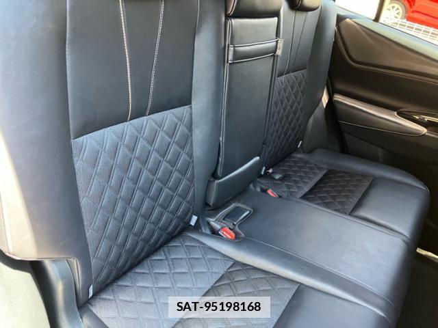 Toyota HARRIER 2018-02 7868551-8