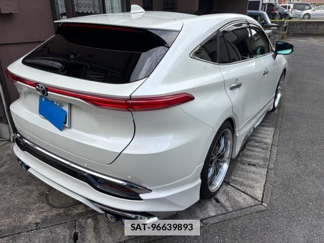 Toyota HARRIER 2022-08 7868647-8