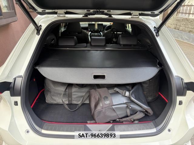 Toyota HARRIER 2022-08 7868647-9