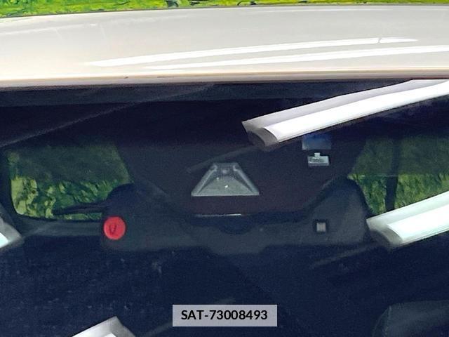 Toyota HARRIER 2017-01 7868767-3