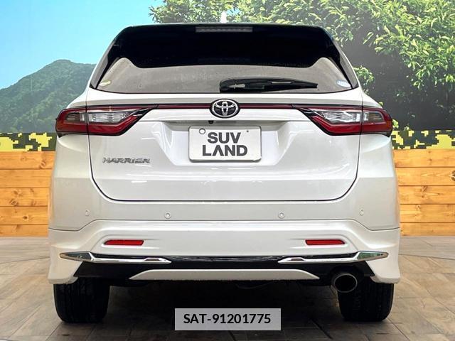 Toyota HARRIER 2017-08 7869283-14