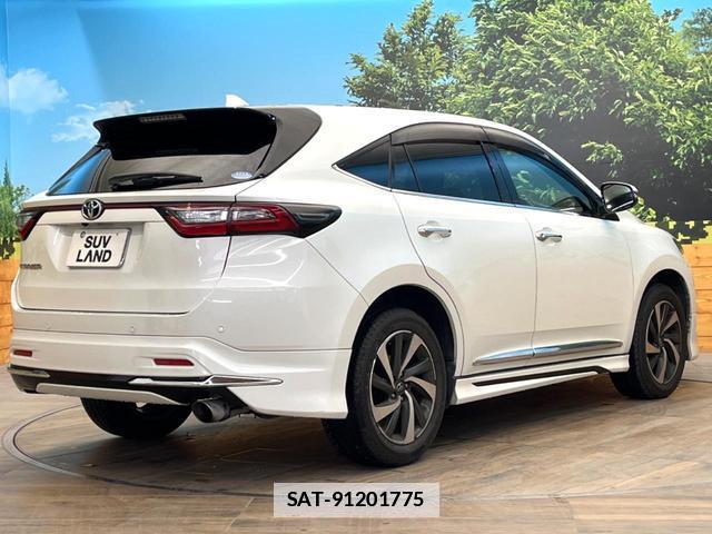 Toyota HARRIER 2017-08 7869283-16