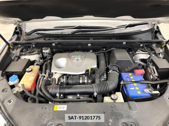 Toyota HARRIER 2017-08 7869283-17