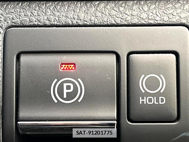 Toyota HARRIER 2017-08 7869283-5