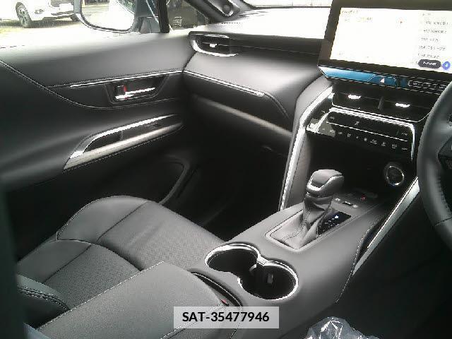 Toyota HARRIER 2026-03 7869616-9