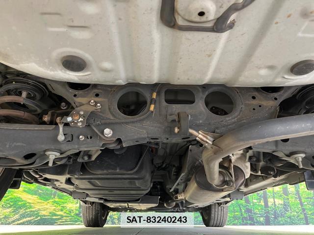 Toyota HARRIER 2015-07 7871023-18