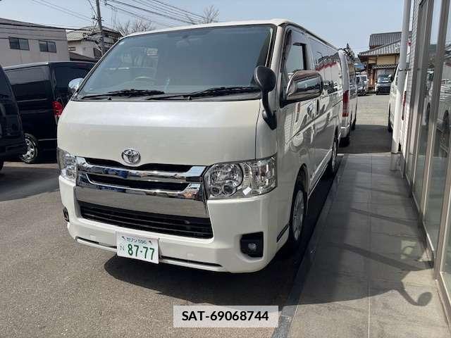 Toyota HIACE VAN 2016-11 7867787-1