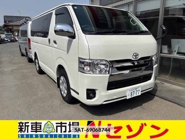 Toyota HIACE VAN 2016-11 7867787-11