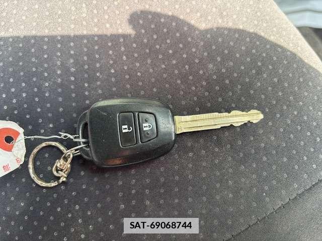 Toyota HIACE VAN 2016-11 7867787-16