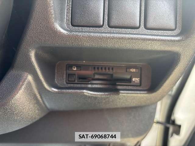 Toyota HIACE VAN 2016-11 7867787-18