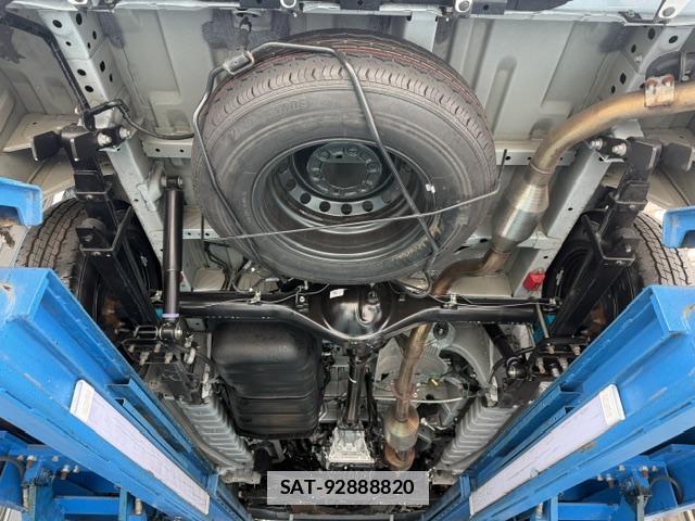 Toyota HIACE VAN 2025-03 7867805-12