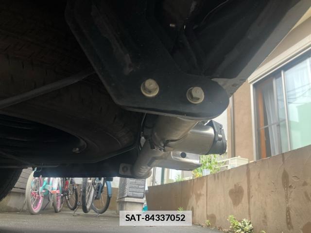 Toyota HIACE VAN 2024-04 7868840-4
