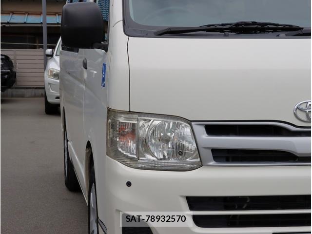 Toyota HIACE VAN 2013-04 7870751-12