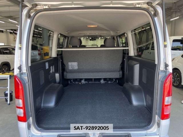Toyota HIACE VAN 2013-06 7871265-2